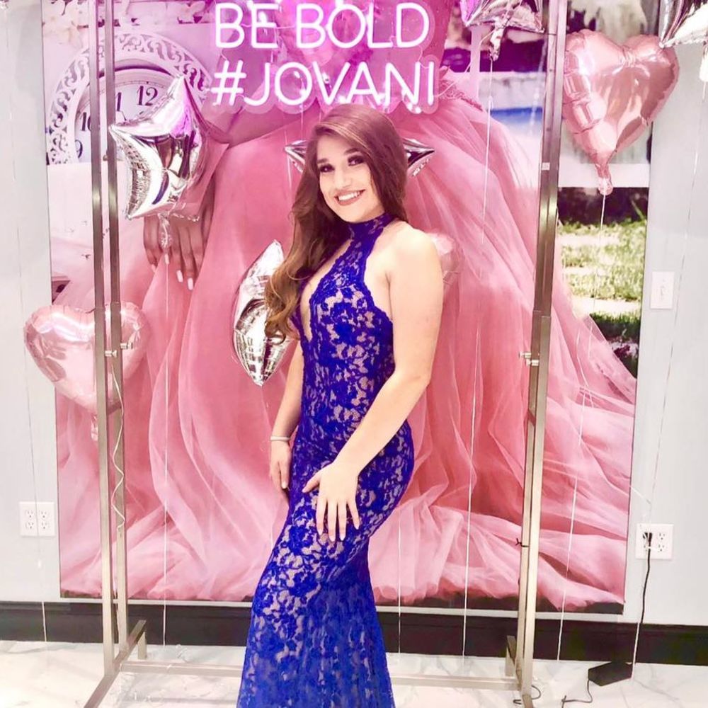 Meet your Posher, Hunter